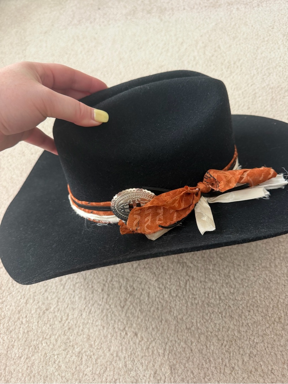 Black Western Felt Cowboy Hat with Brown & Cream Band - Picture 3 of 7
